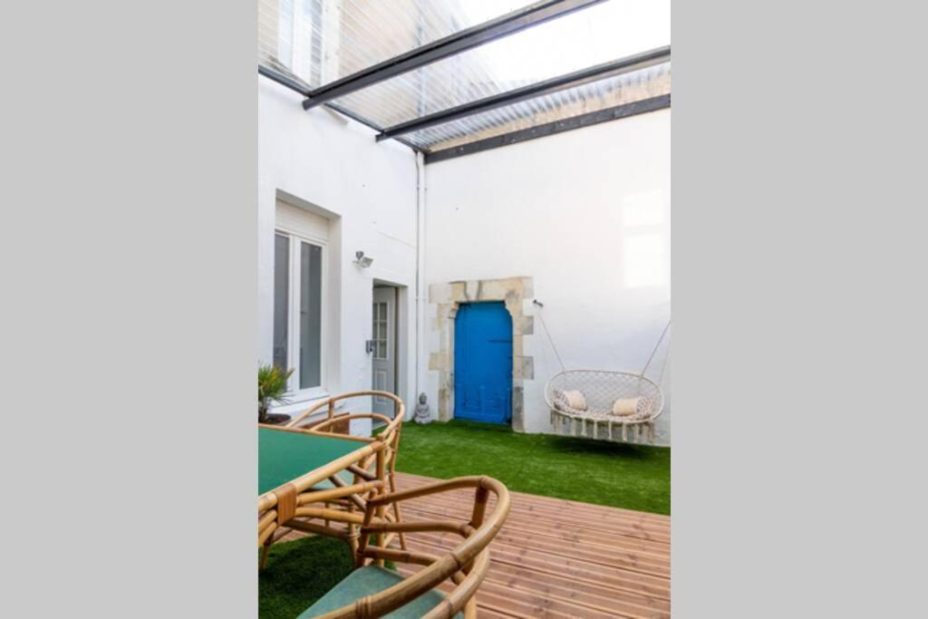 *Appartement Au Bout Du Monde Thouars* Экстерьер фото